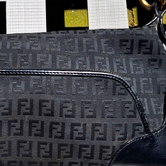 Fendi; "Chef" Bag, Mint Condition, Classic Baguette - Picture 12 of 12